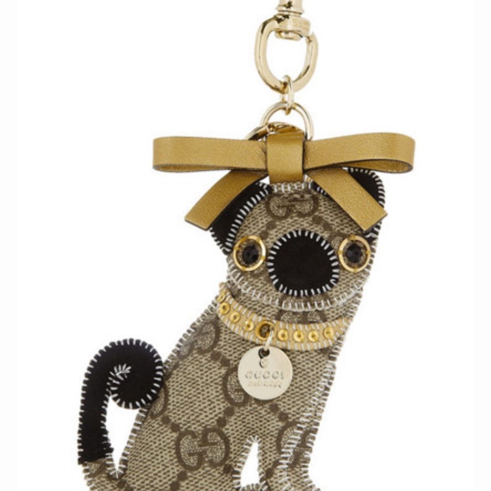 Looking for this! Gucci Oliver pug keychain